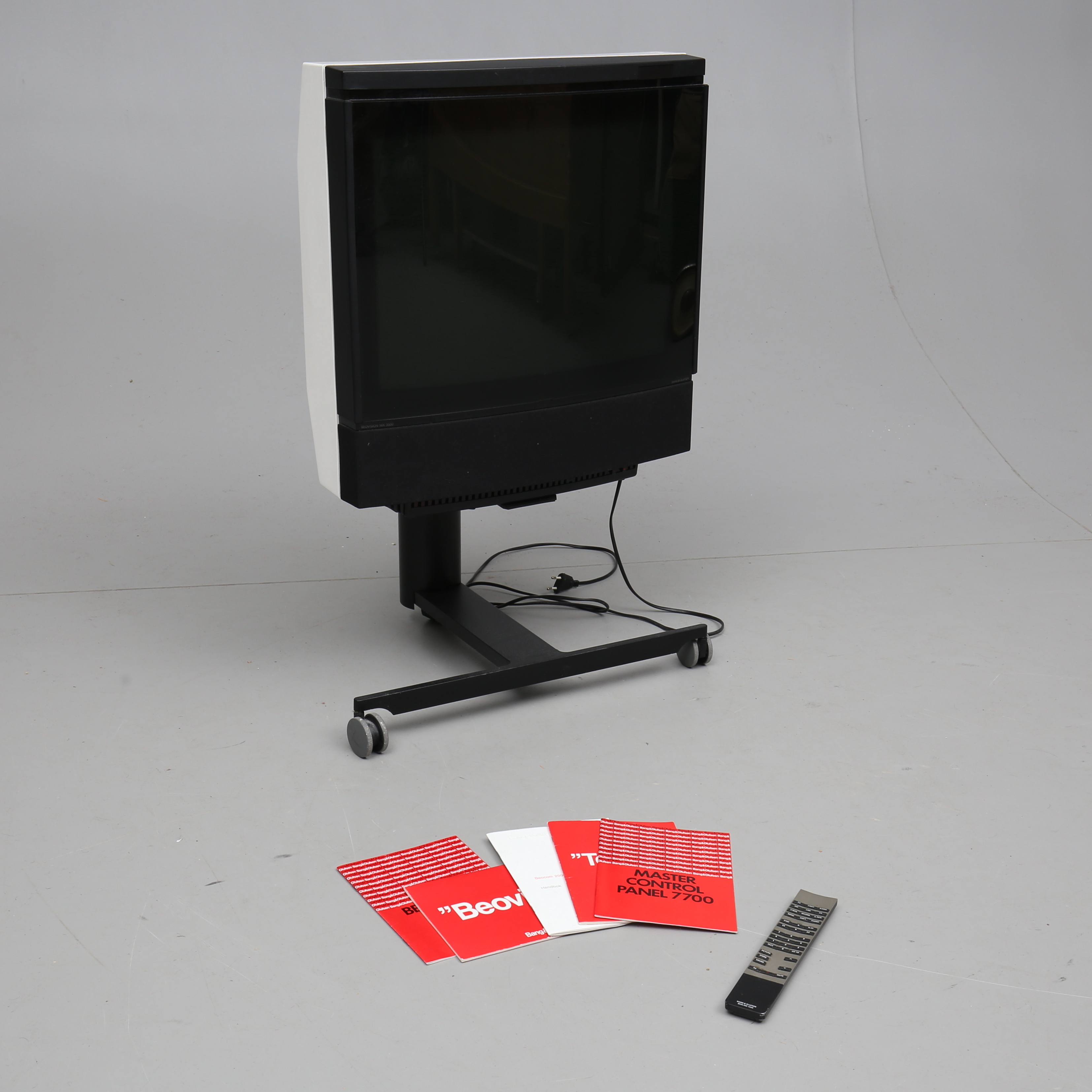 Bang & Olufsen Beovision MX 4000